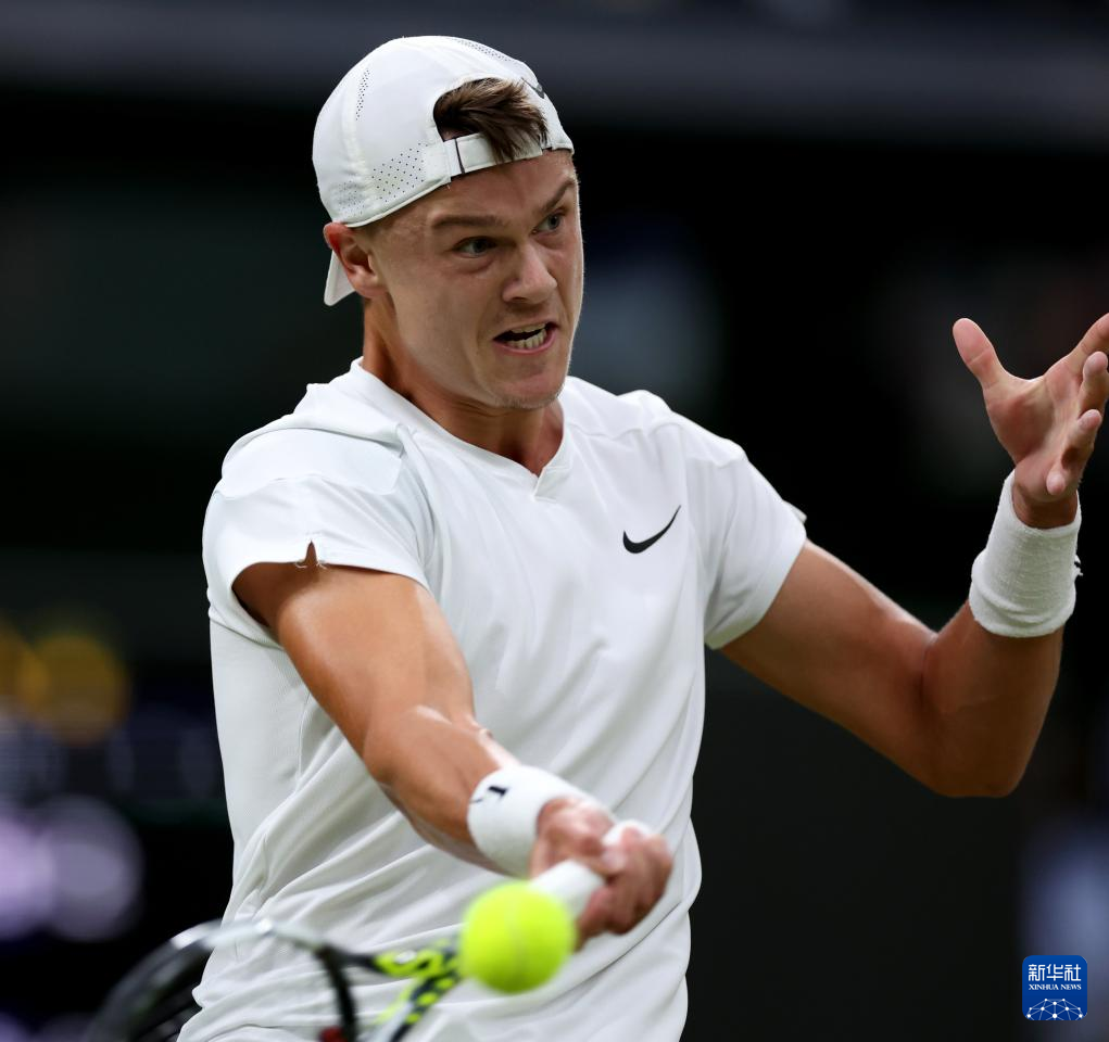 维持整场的 维持整场的